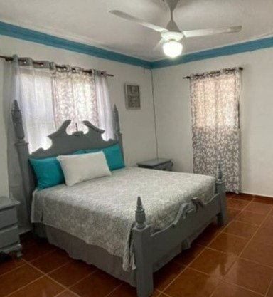 House Rental with 3 bedrooms for Rent in Samana town Dominican Republic.